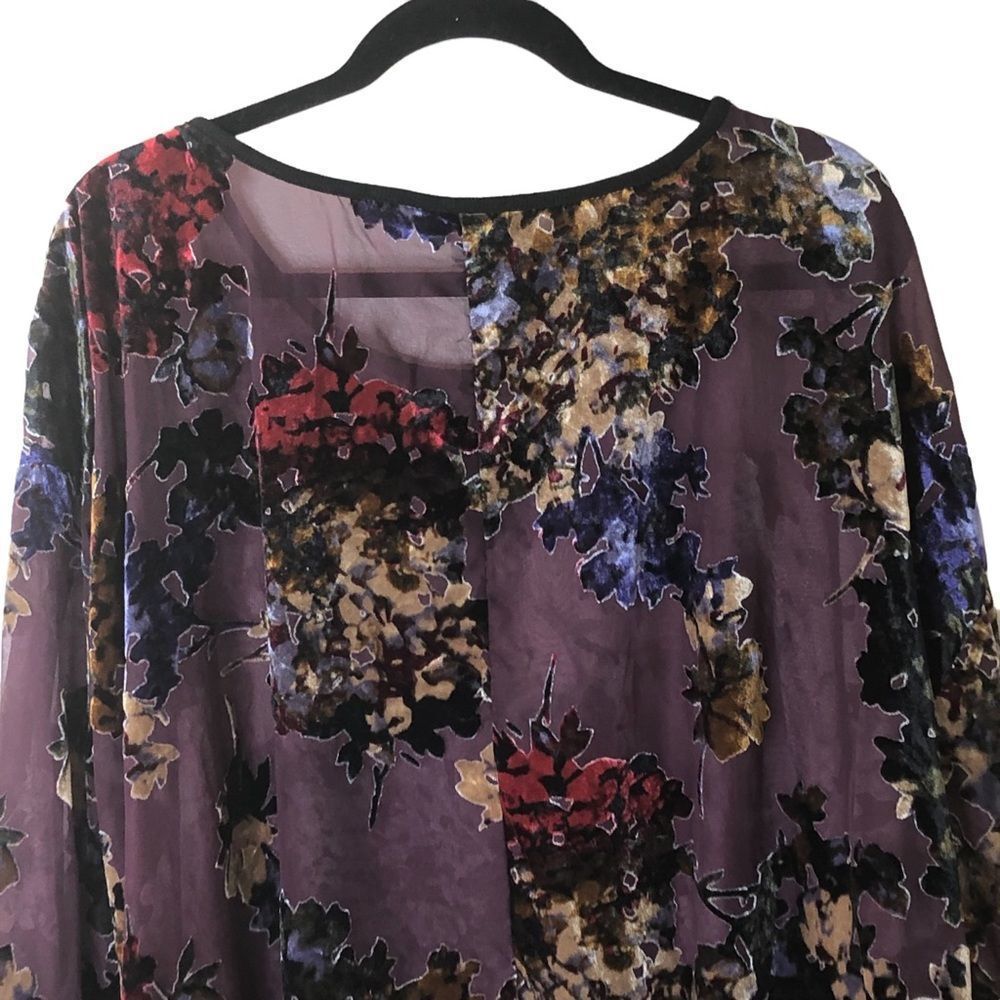 🎉Avenue Floral Sheer Shirt Sz 22/24 - Picture 4 of 5